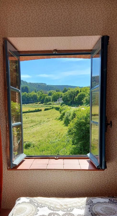 Chambres D'Hotes A L'Etang D'Yonne Arleuf Luaran gambar